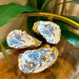 Handmade Oyster Jewelry Dish with Blue/White Floral Decoupage and Antique Gold
